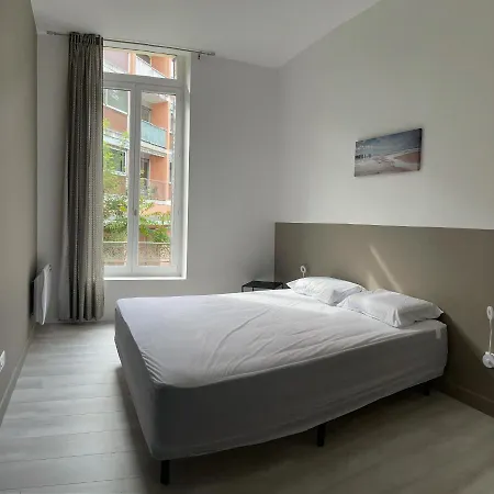 T2 Rez-de-chaussee 40 M2 Les Bains Linge De Lit Et De Toilette Non Fournis *